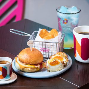 던킨도너츠 강남본점 대표 제품