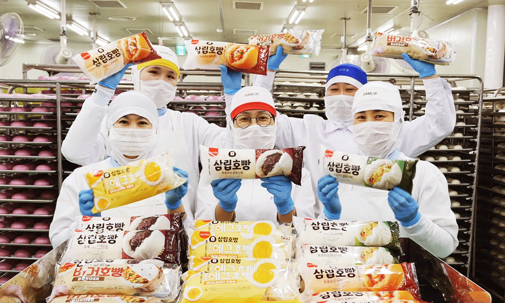 >SPC삼립 시화공장 호빵라인 직원들” width=”1000″ height=”600″ class=”alignnone size-full wp-image-13368″ /></p>
<p class=
