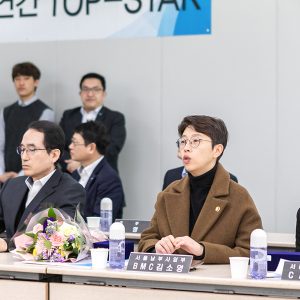 더 나은 품질을 위해 협의하는 SPC그룹 임직원의 모습 PB파트너즈 연간 top star