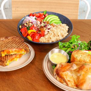 피그인더가든 로티세리 치킨 메뉴