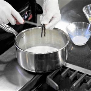 향을 더해 줄 바닐라빈 향을 더해 줄 바닐라빈