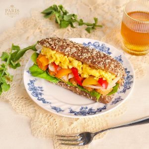 JUST Egg™ 스크램블 곡물 샌드위치