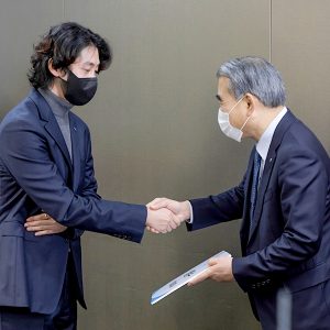 2021년 제안 실행 우수상을 수상한 SPC GFS 포장재팀 김종훈 과장 2021년 제안 실행 우수상을 수상한 SPC GFS 포장재팀 김종훈 과장