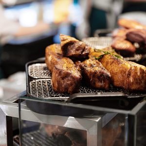 촉촉한 육즙을 가득 품은 그릴 미트