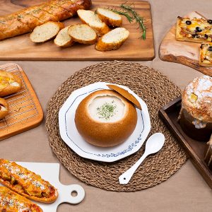 행복모아에서 생산하는 다양한 종류의 빵들(사진 제공 : SK하이닉스)