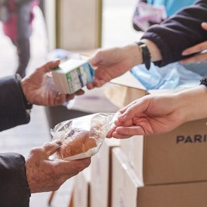 SPC 제품을 전달하는 사회공헌 활동 SPC 제품을 전달하는 사회공헌 활동