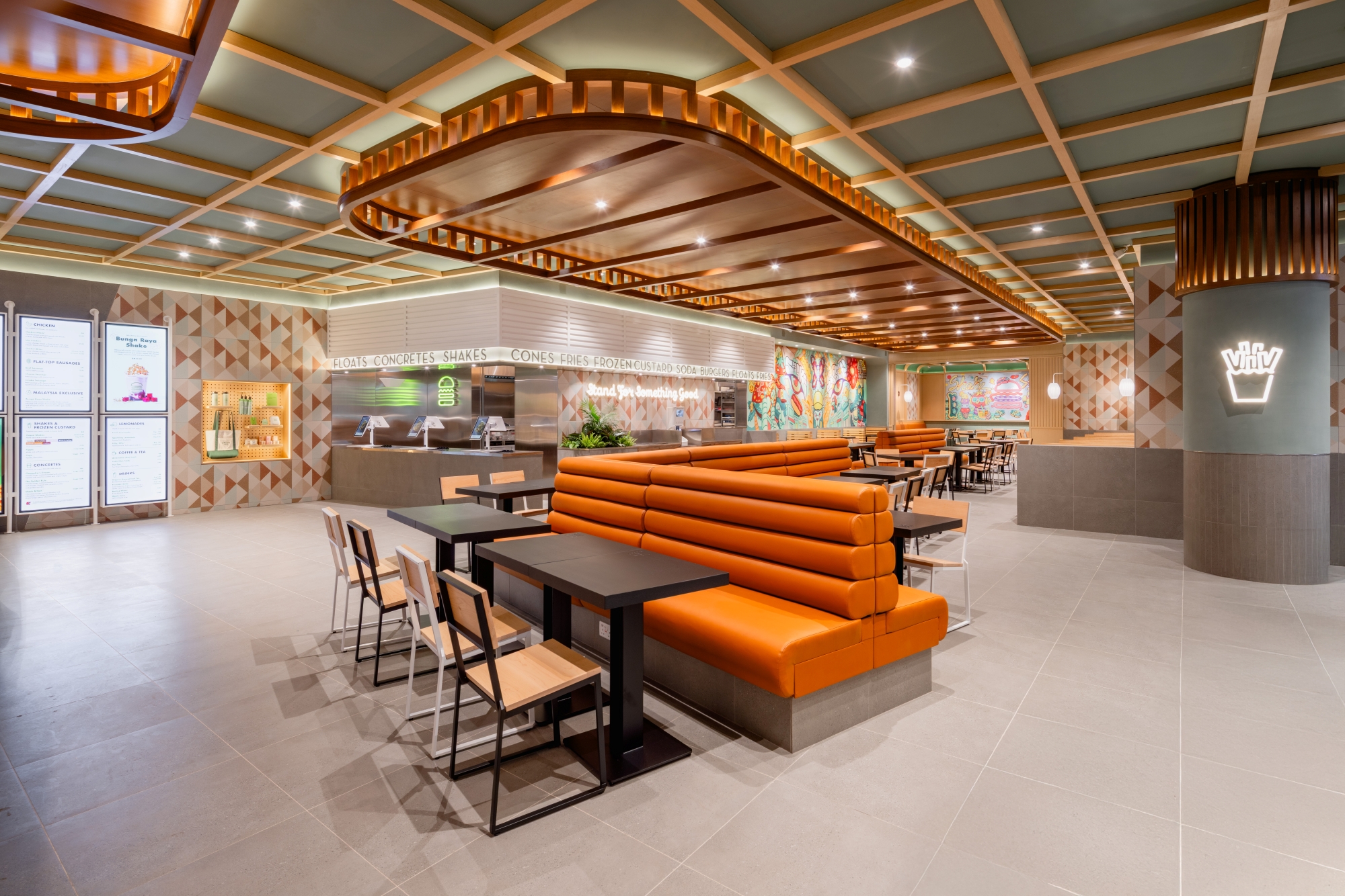 (사진2) 쉐이크쉑 말레이시아 4호 파빌리온 쿠알라룸푸르점 매장 외관/내관